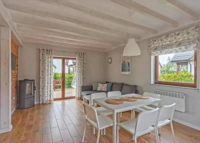 Nadmorska Osada Semesterbostad Łeba